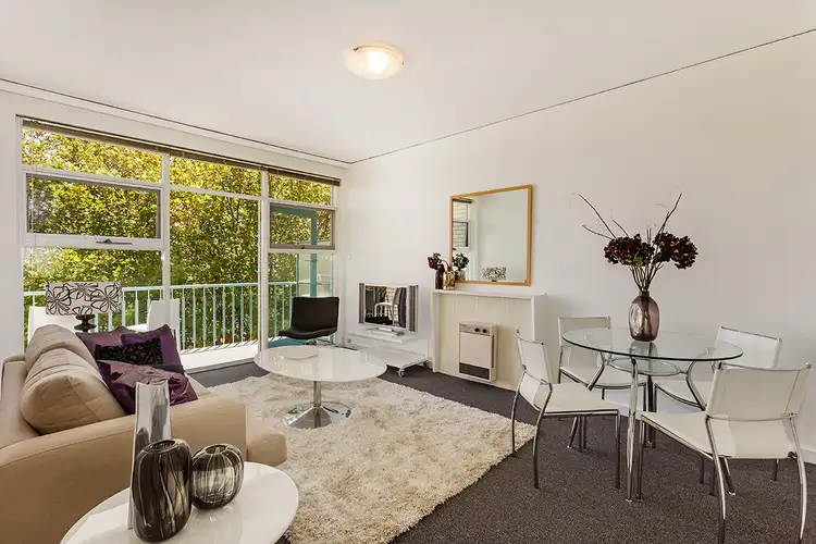 12a/22 Allison Road, Elsternwick VIC 3185