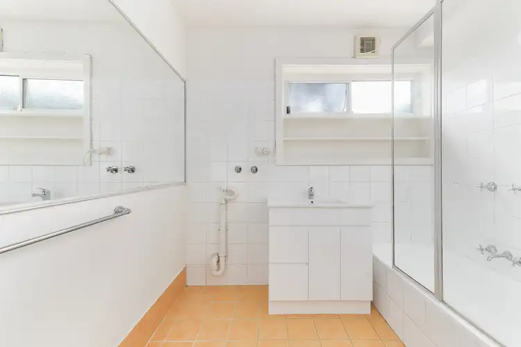 Fifth view of Homely apartment listing, 5/36 Elizabeth Street, Bentleigh East VIC 3165