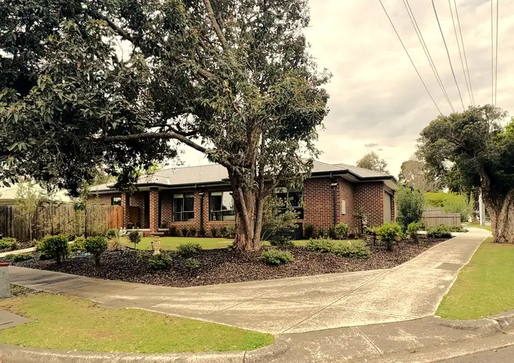 2 Elizabeth Court, Mooroolbark VIC 3138