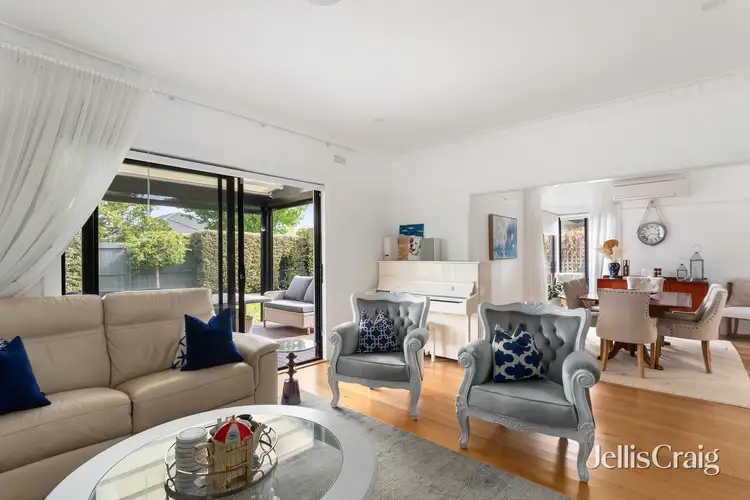 Second view of Homely unit listing, 1/7 Uonga Road, Bentleigh VIC 3204