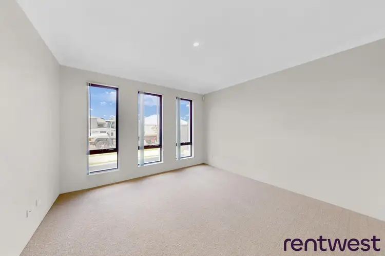 Second view of Homely house listing, 3 Borlaug Circuit, Baldivis WA 6171