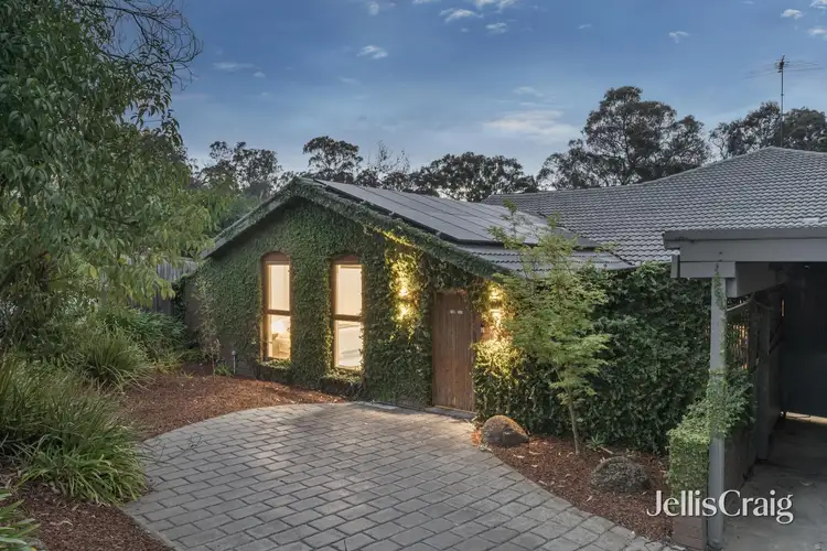 3 Ironbark Close, Eltham VIC 3095