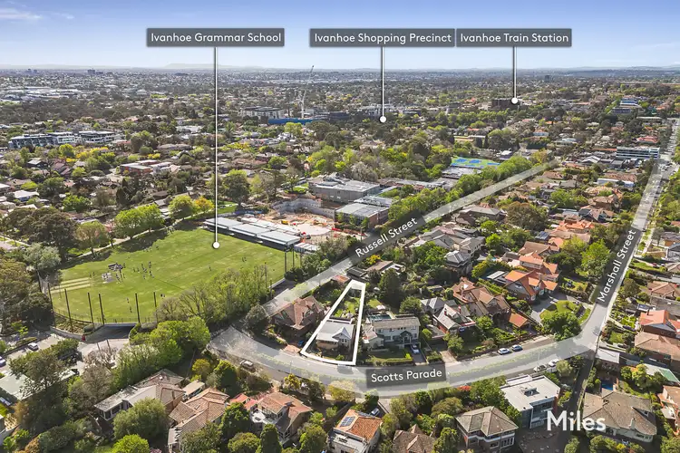 4 Scotts Parade, Ivanhoe VIC 3079