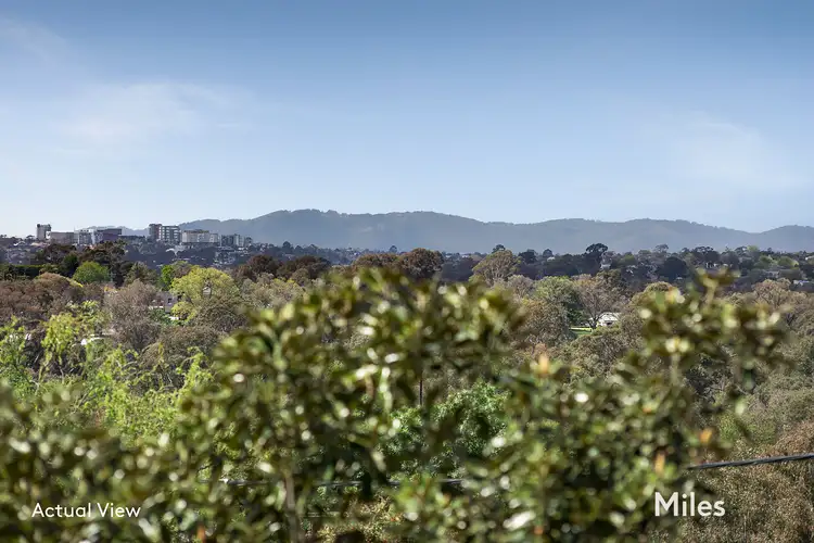 4 Scotts Parade, Ivanhoe VIC 3079