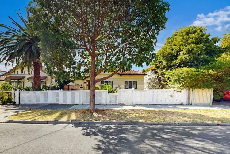 19 Bute Street, Murrumbeena VIC 3163