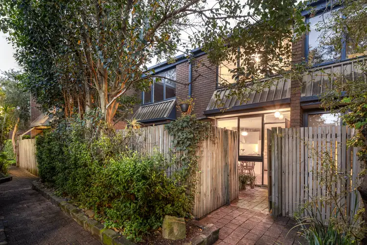 6 Laura Place, Fitzroy North VIC 3068