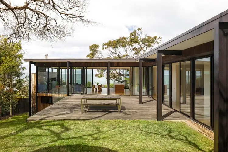 5 Hall Street, Lorne VIC 3232