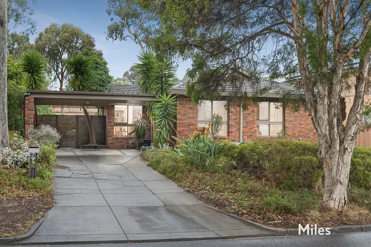 7 Stanton Crescent, Rosanna VIC 3084