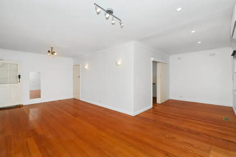 5 Pickford Street, Burwood East VIC 3151