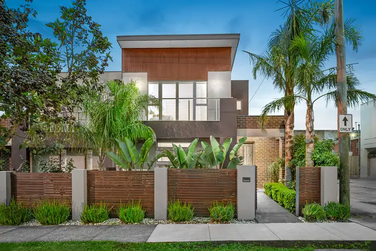 1/139 Beverley Street, Doncaster East VIC 3109