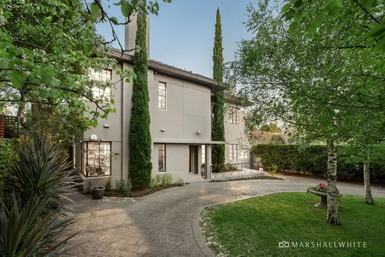 132 Wattle Valley Road, Camberwell VIC 3124