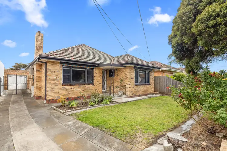 40 Bird Avenue, Northcote VIC 3070