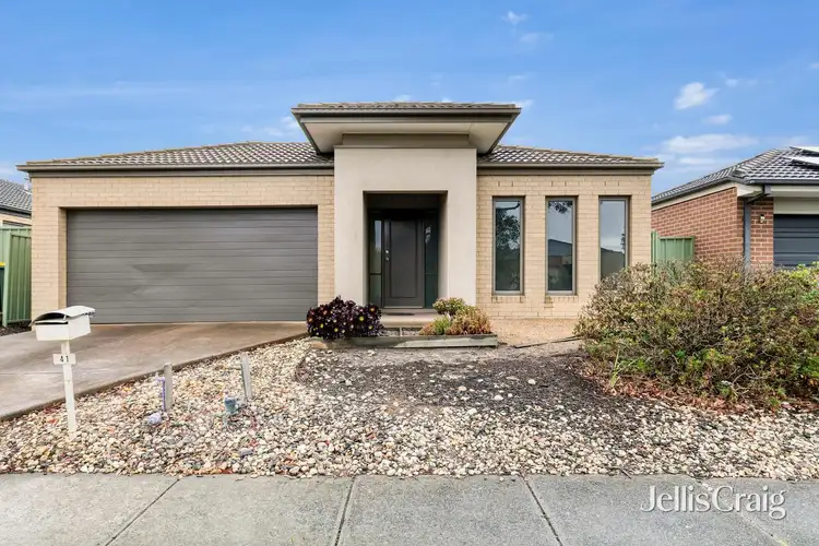 41 Amesbury Avenue, Wyndham Vale VIC 3024