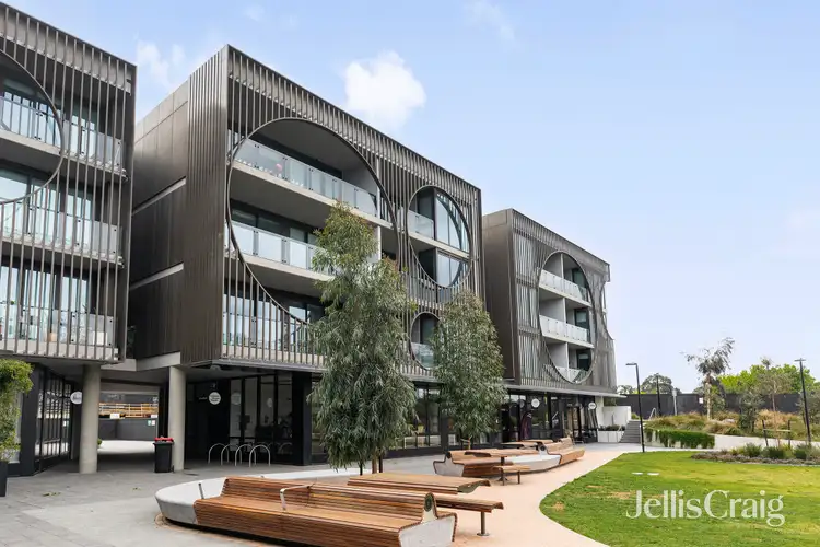 302/21 Mills Boulevard, Alphington VIC 3078