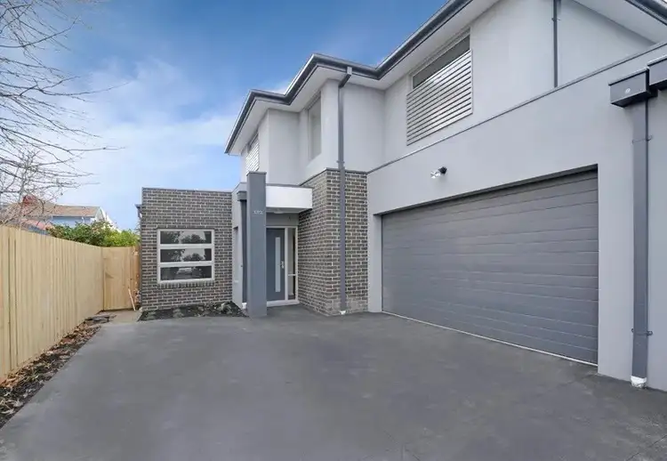 2/37 Pine Street, Reservoir VIC 3073