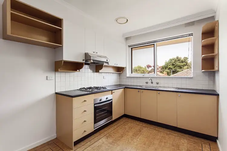 8/5 Walsh Street, Ormond VIC 3204