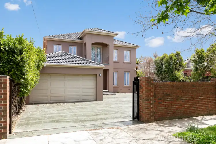 27 Fisher St, Malvern East VIC 3145