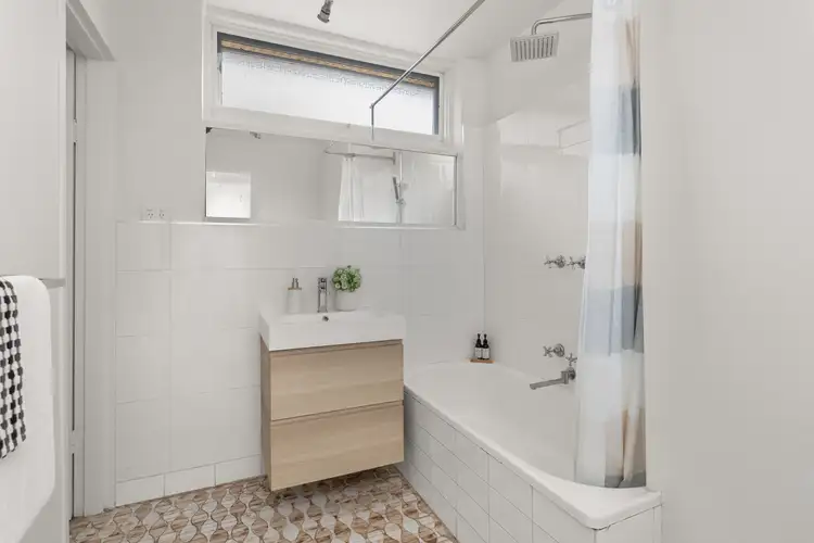 Fifth view of Homely apartment listing, 9/60 Edgar Street North, Glen Iris VIC 3146