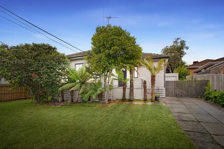 11 Evans Street, Chadstone VIC 3148