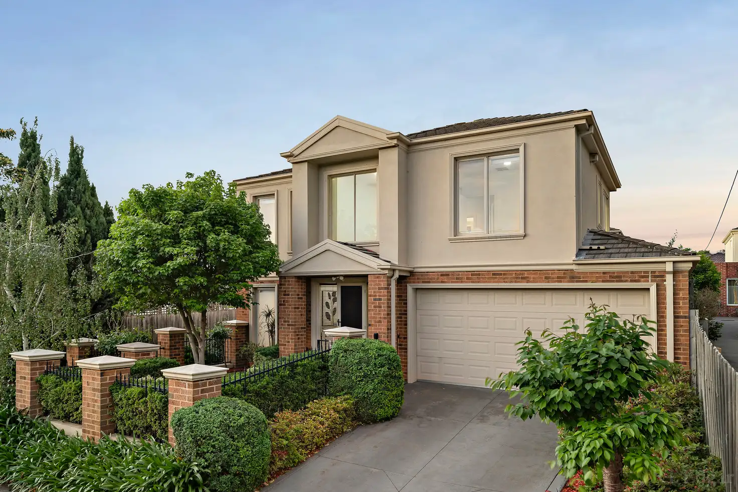 Main view of Homely townhouse listing, 1/31 Westwood Drive, Bulleen VIC 3105
