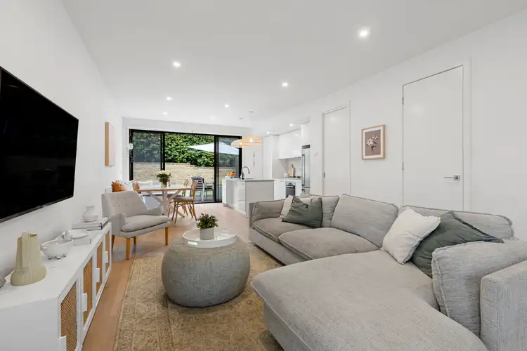 29 Mulberry Avenue, Cheltenham VIC 3192