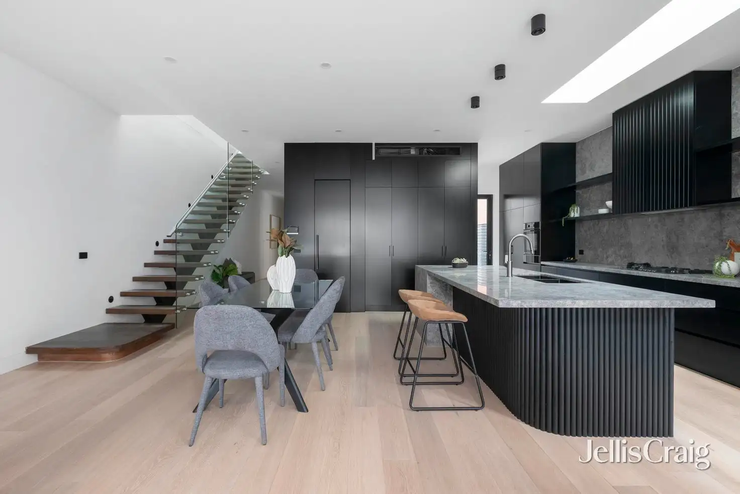 Main view of Homely townhouse listing, 5B Chalmers Street, Mckinnon VIC 3204