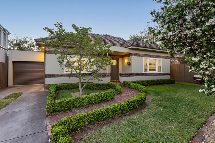 25 Railway Road, Carnegie VIC 3163