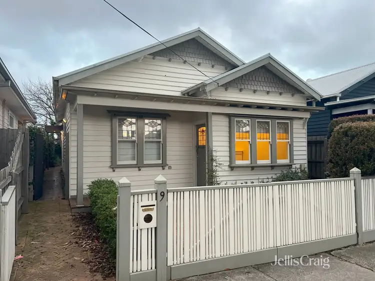9 Severn Street, Yarraville VIC 3013