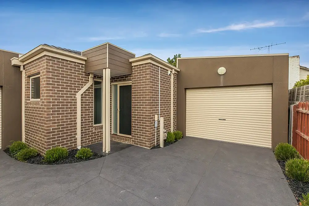 Main view of Homely unit listing, 3/101 Henty Street, Reservoir VIC 3073