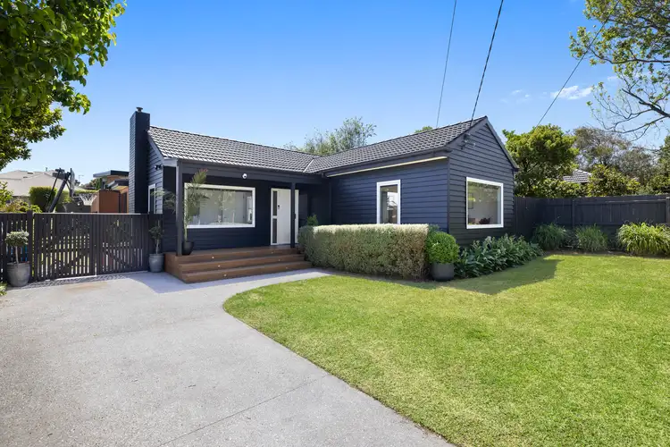 13 Erskine Avenue, Cheltenham VIC 3192