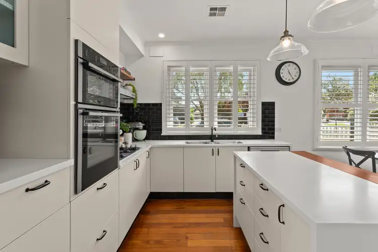 Fifth view of Homely house listing, 1/1 Dundee Avenue, Chadstone VIC 3148