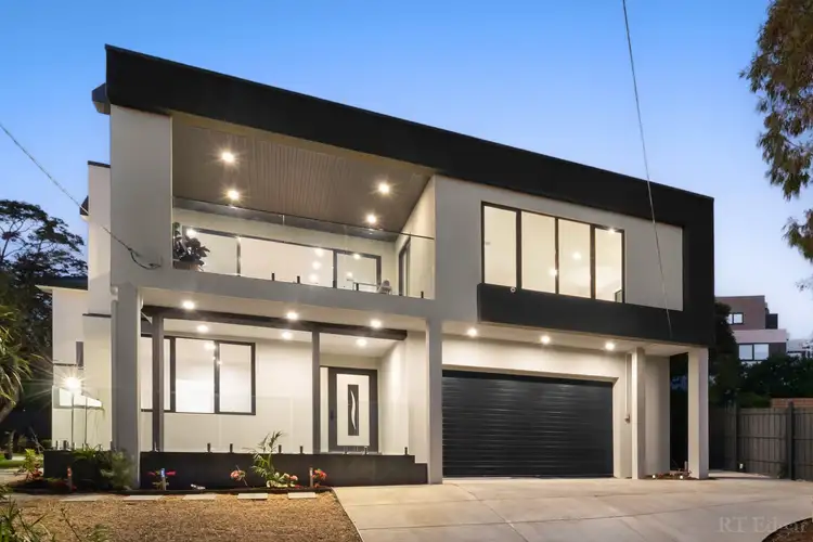 6 Moselle Court, Doncaster VIC 3108