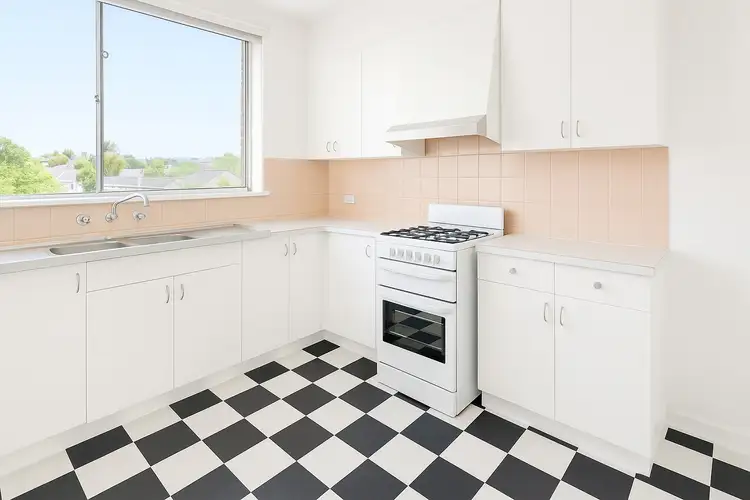 9/4 Edith Street, Caulfield North VIC 3161