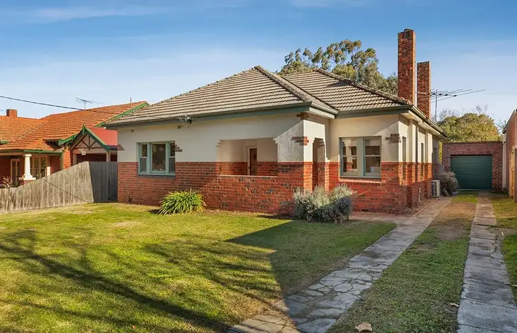 10 Lexia Street, Ashburton VIC 3147