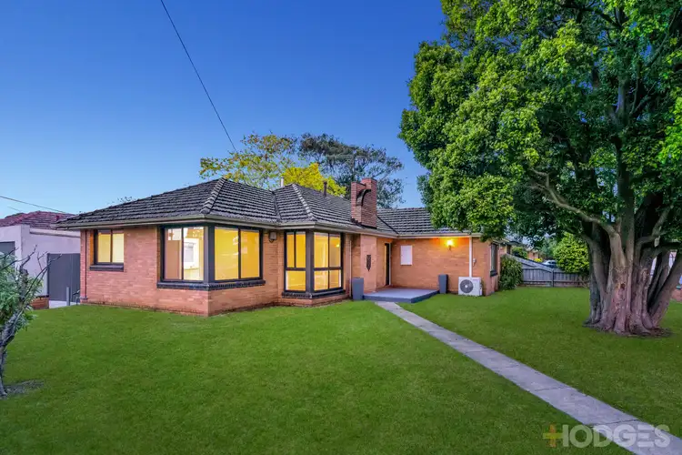 1 Shelford Court, Cheltenham VIC 3192
