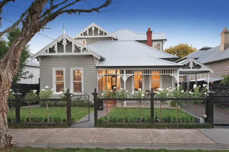 28 Warburton Road, Canterbury VIC 3126