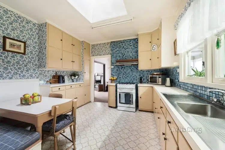 Second view of Homely house listing, 31 Scotts Street, Bentleigh VIC 3204