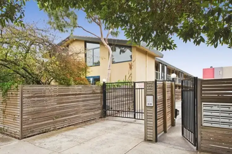 16/13 Rosedale Avenue, Glen Huntly VIC 3163