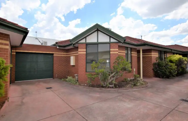 2/136 Hutton Street, Thornbury VIC 3071