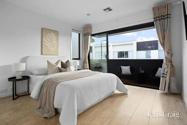 Fifth view of Homely house listing, 8 Skeggs Crescent, Heidelberg Heights VIC 3081