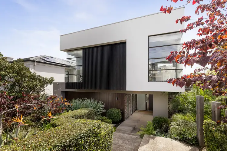 1 Raymond Street, Ashwood VIC 3147