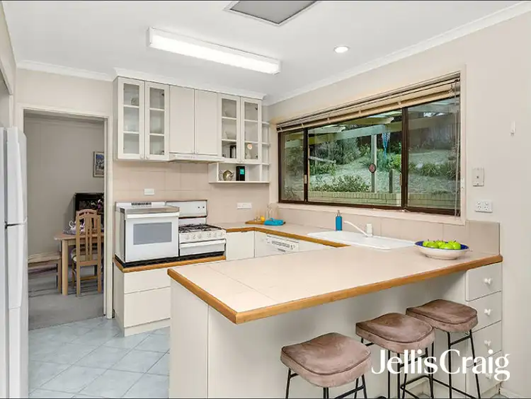 Fourth view of Homely house listing, 4 Tahlee Place, Montmorency VIC 3094