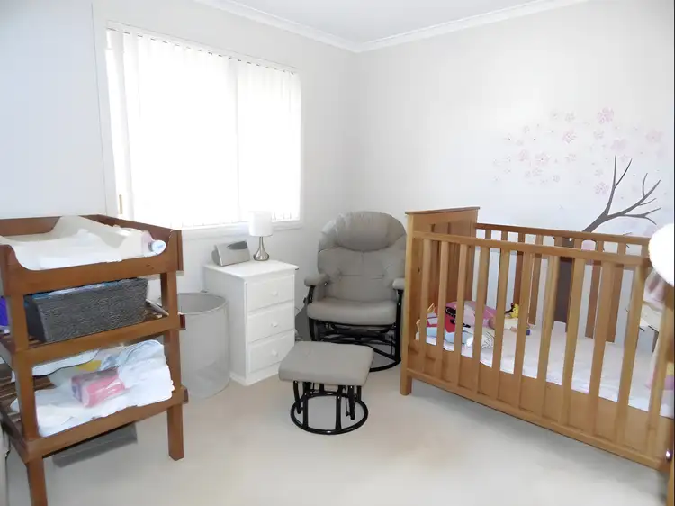 Fifth view of Homely house listing, 21 Cascades View, Yallambie VIC 3085