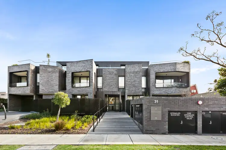 G04/29-31 Prince Edward Avenue, Mckinnon VIC 3204