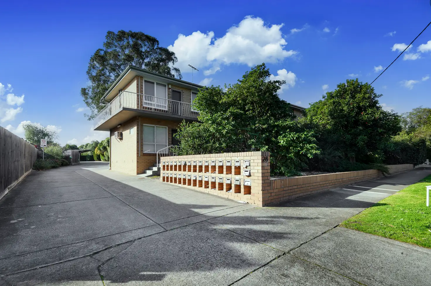 Main view of Homely apartment listing, 27/28 Eumeralla Road, Caulfield South VIC 3162