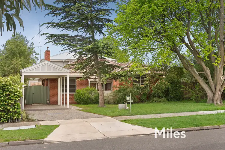 111 Valentine Street