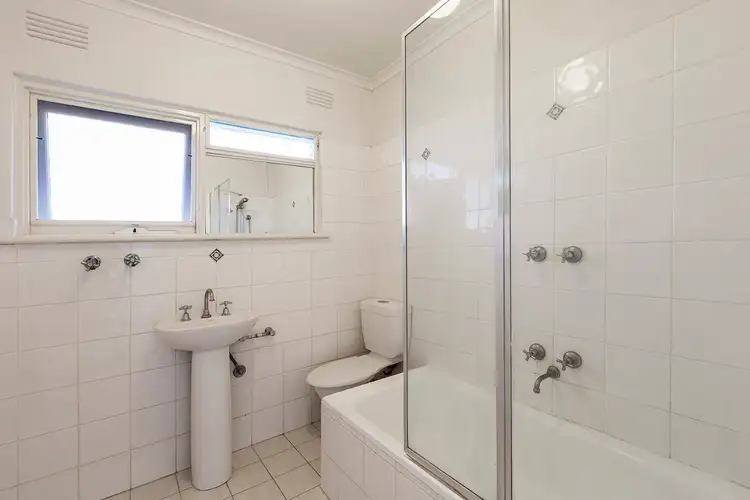 Fifth view of Homely apartment listing, 12/13 Wattle Avenue, Glen Huntly VIC 3163