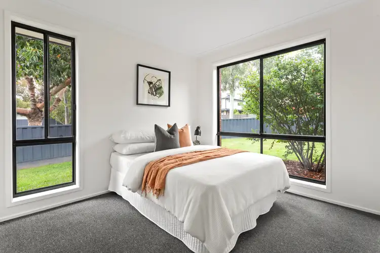 Fifth view of Homely unit listing, 1/11 Lusher Road, Croydon VIC 3136