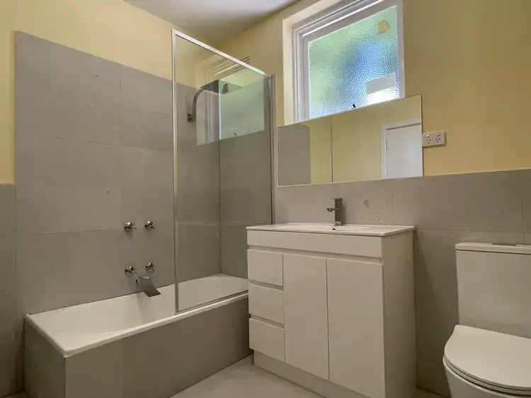 Fifth view of Homely apartment listing, 2/3 Stephens Street, Caulfield North VIC 3161