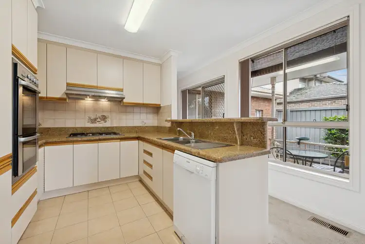 Fourth view of Homely townhouse listing, 2/30 Loranne Street, Bentleigh VIC 3204